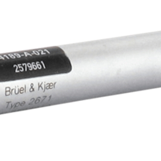 4189-A-021 型  配有 2671 型前置放大器的 ½ 英寸自由场传声器（20赫兹到20千赫，预极化）