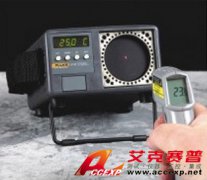 FLUKE 9133 便携式红外温度校准器