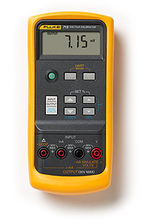 Fluke 715 电压电流校准器