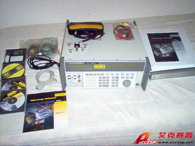 FLUKE 5500A 多功能校准器