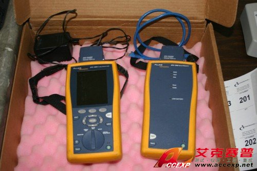 FLUKE DTX-LT 电缆认证分析测试仪