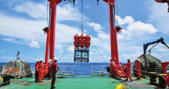 多款仪器设备助力科考队开展长时间海洋环境观测